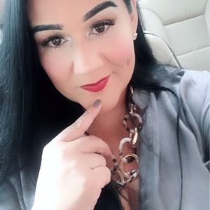 Meet your Posher, Norma